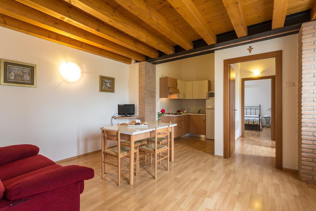 Agriturismo Al Tralcio فاليجيو سول مينشيو المظهر الخارجي الصورة
